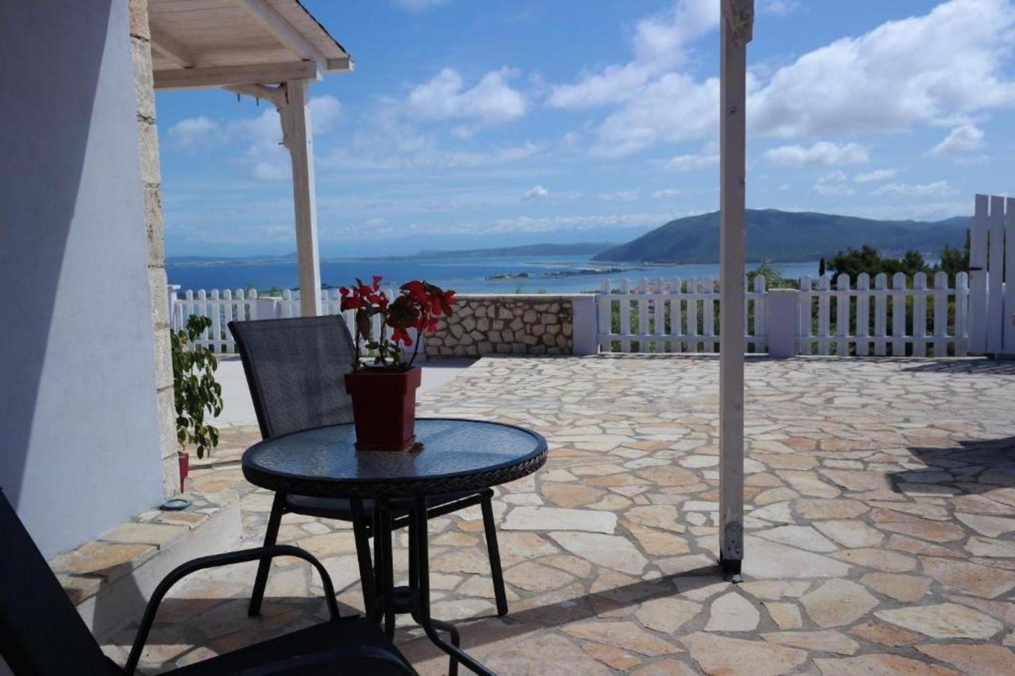 Eris Villa - Amazing View In Lefkada Frinion ภายนอก รูปภาพ