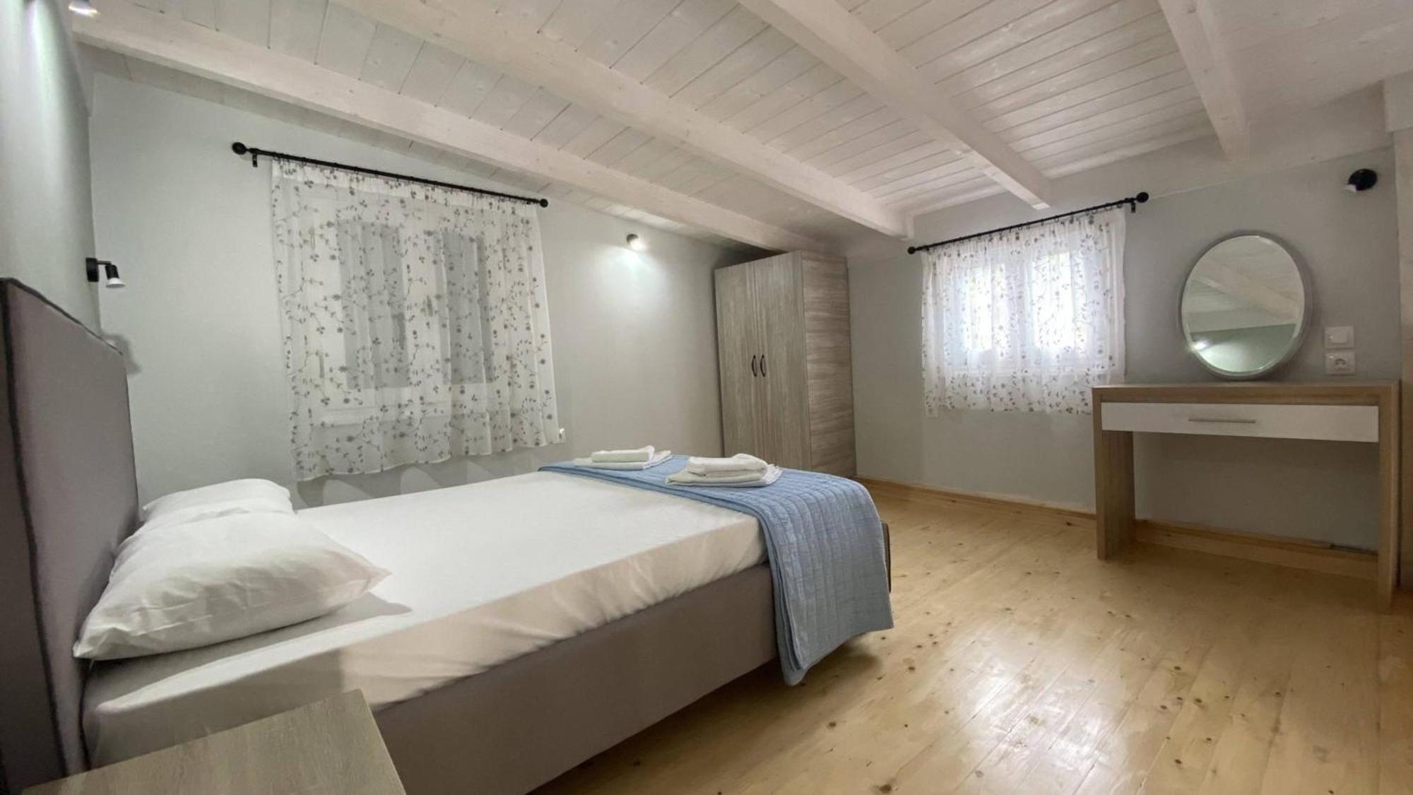 Eris Villa - Amazing View In Lefkada Frinion ภายนอก รูปภาพ