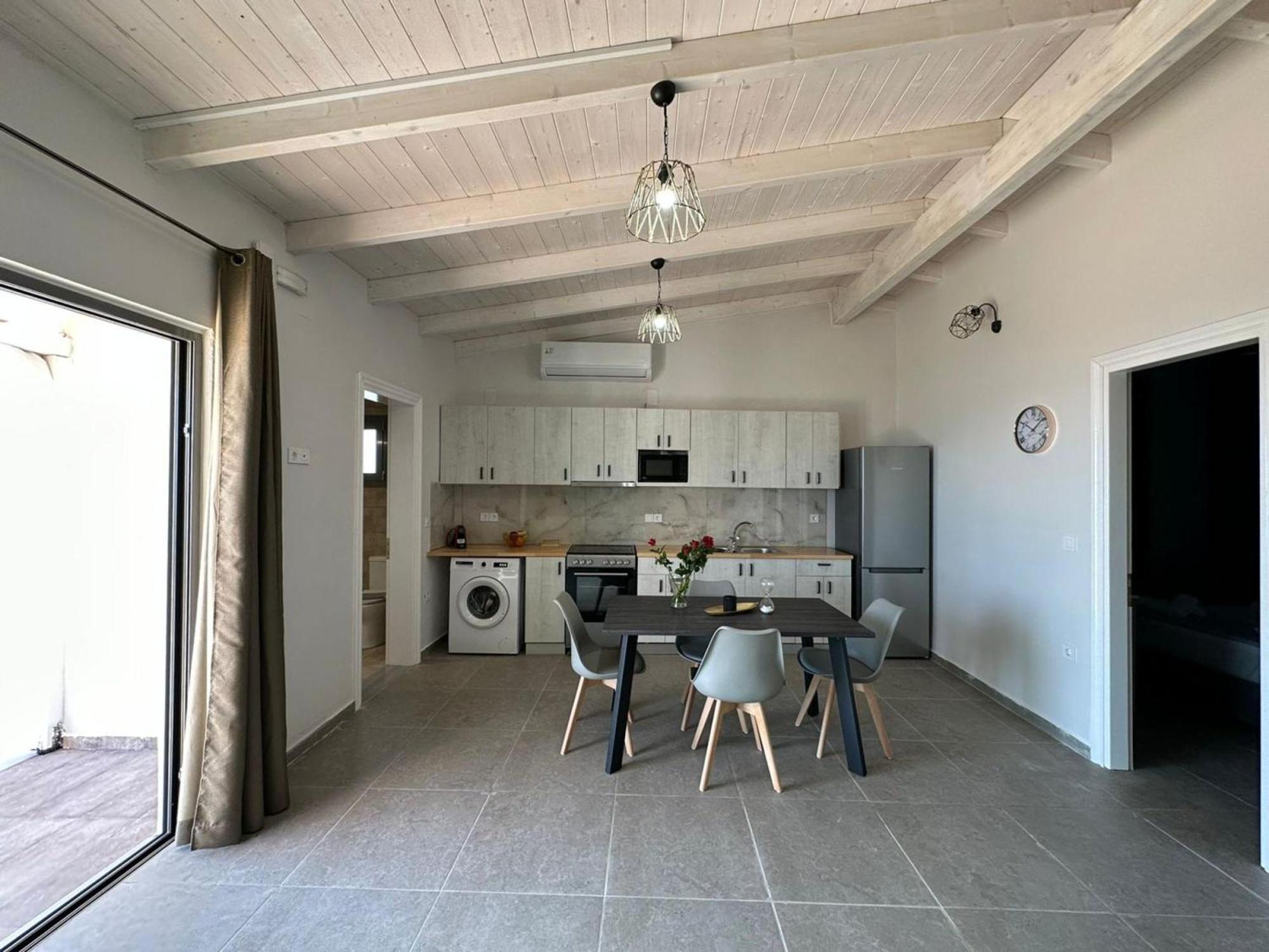 Eris Villa - Amazing View In Lefkada Frinion ภายนอก รูปภาพ